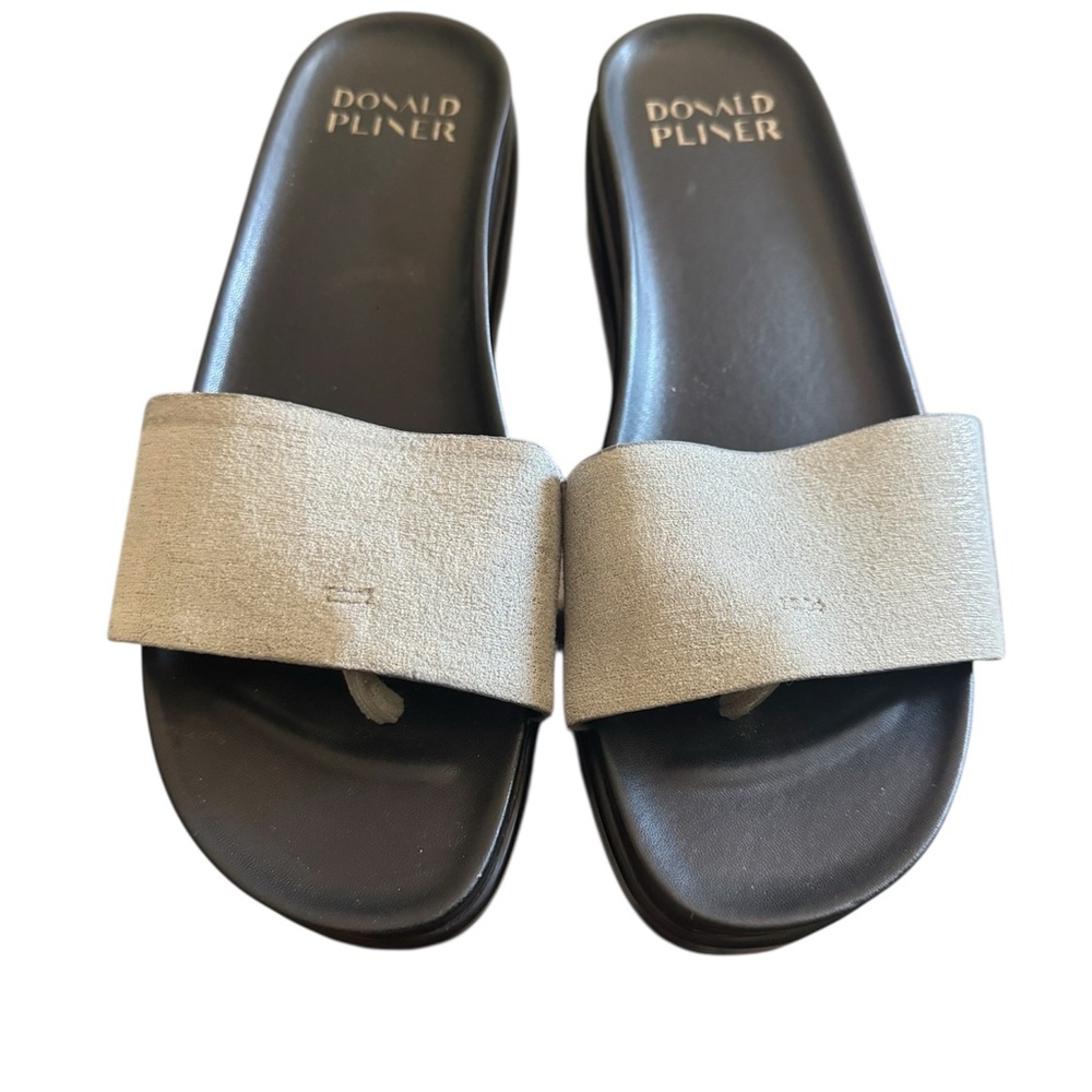 Donald Pliner Slip On Sandals Sz 7.5